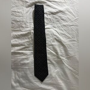 Gucci Black and White Geometric Men's Tie